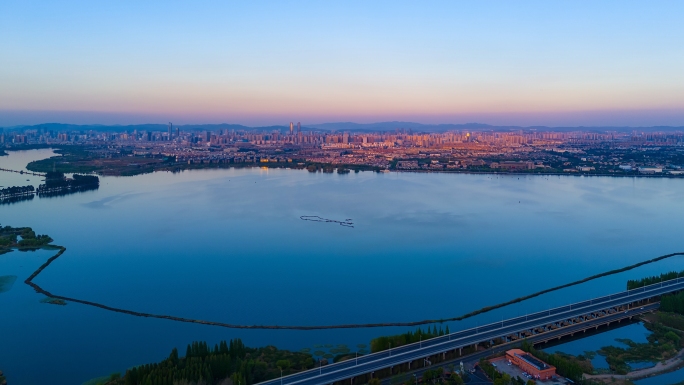 4K昆明滇池大景航拍移动延时