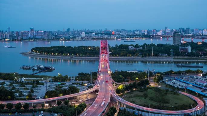 武汉南岸嘴晴川桥夜景延时