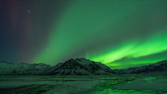 冰岛冬季冰湖斯奈山半岛极光延时