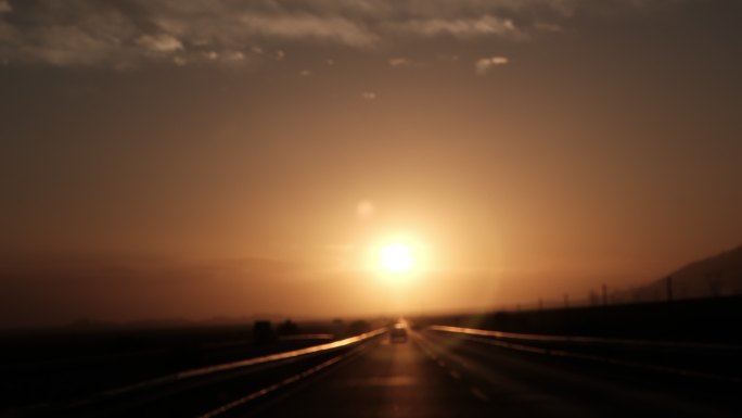 神圣感 氛围感 自驾游 落日 余晖 夕阳