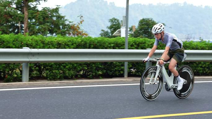 公路自行车赛，男子公路骑行