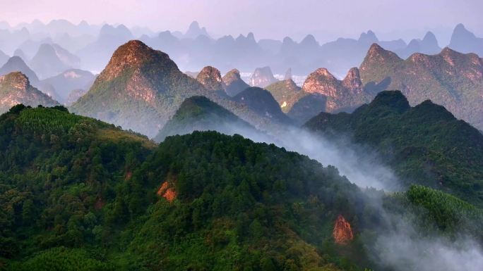 桂林山水喀斯特地貌航拍