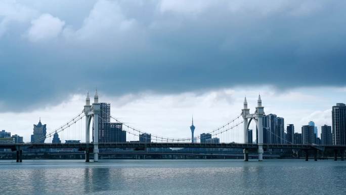 珠海白石桥延时城市建筑风光阴天转晴天