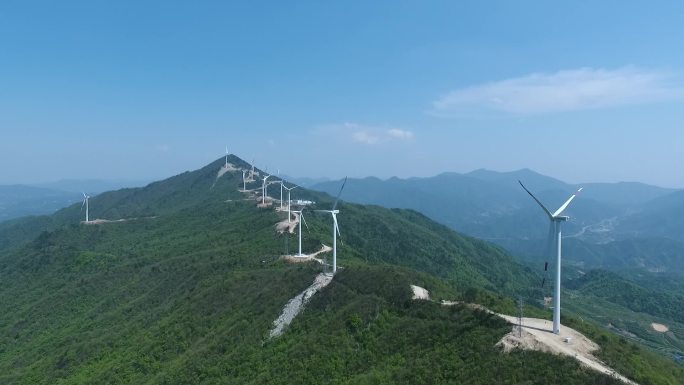 安徽岳西大别山新能源发的风能风车
