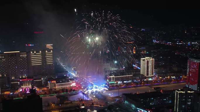 夜空中的烟花礼花爆竹鞭炮 航拍.