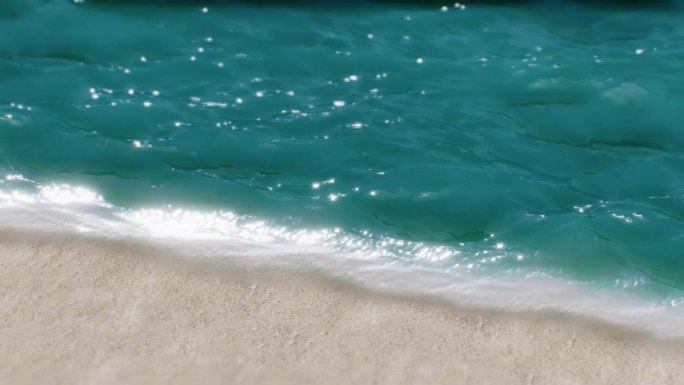 海浪升格海浪沙滩海面波光粼粼