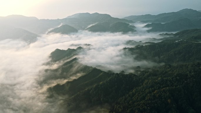 航拍大山大河壮丽山河森林云海