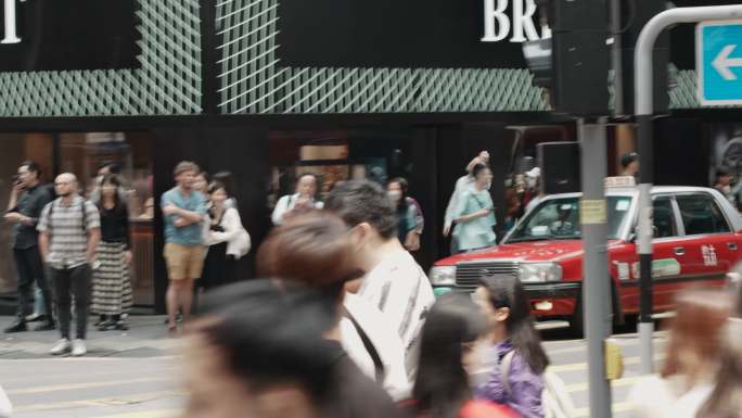 香港城市街道人流车流