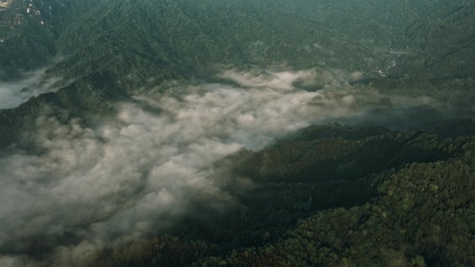 航拍大山大河壮丽山河森林云海