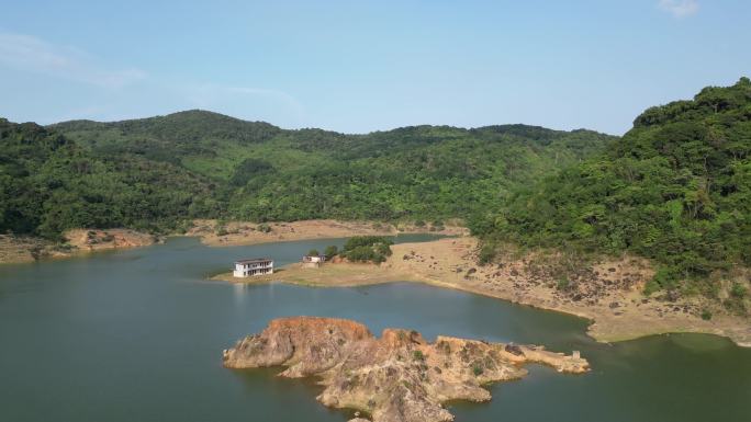 热门户外打卡地 万宁 三合水库