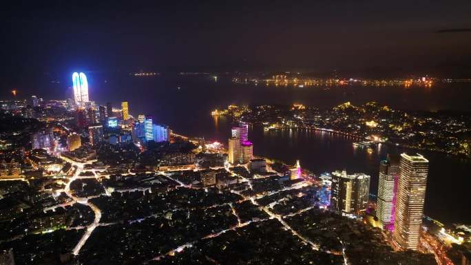 厦门双子塔鼓浪屿鹭江道夜景航拍