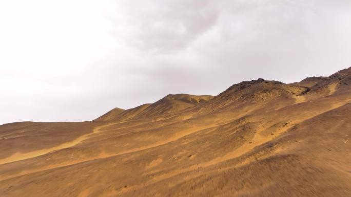 航拍新疆塔克拉玛干沙漠崎岖沙漠地带合集2
