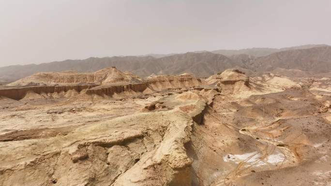 航拍新疆沙漠戈壁滩草原雪山峡谷合集