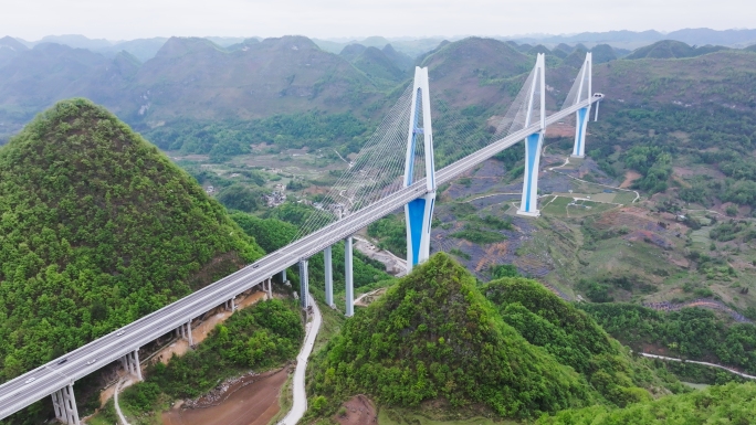 中国桥梁高速公路天空之桥