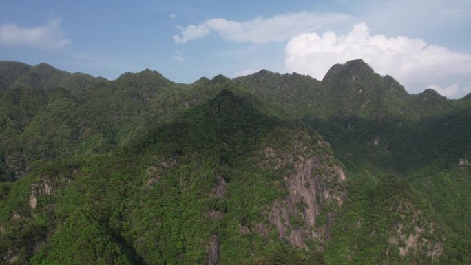 实拍大山深处延时