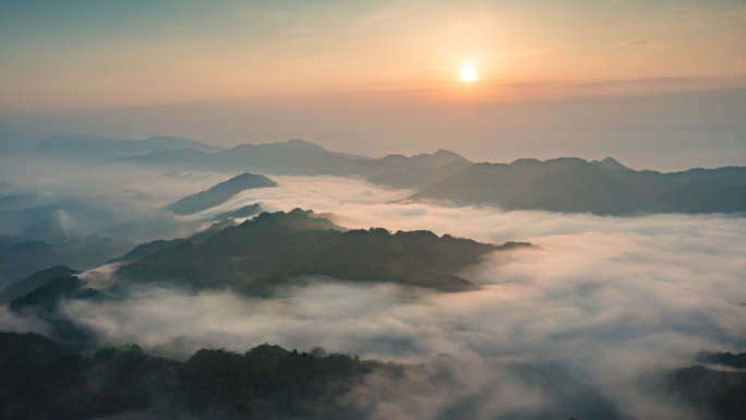 航拍日出云海大山大河森林日出