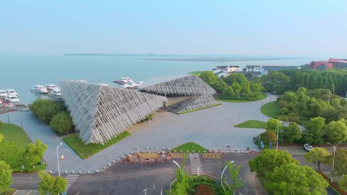 苏州相城阳澄湖莲花岛码头集散中心风景航拍