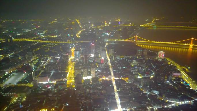 高空下的武汉夜景