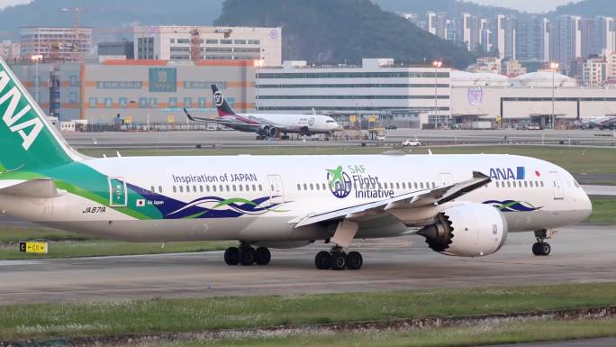 日本全日空航空星绿色环保涂装飞机