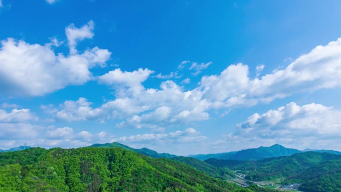 【4K】城市上空蓝天白云云卷云舒