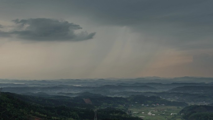 暴雨来临