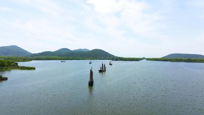 航拍苏州吴中太湖湖滨国家湿地明媚风光