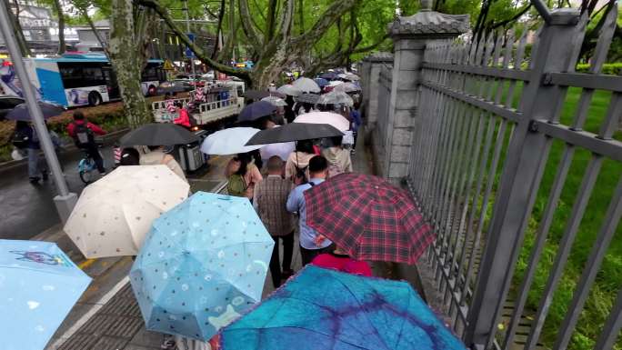 街道 雨伞 人群