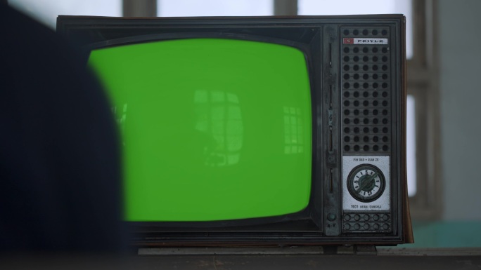 看老电视、看旧电视绿幕素材