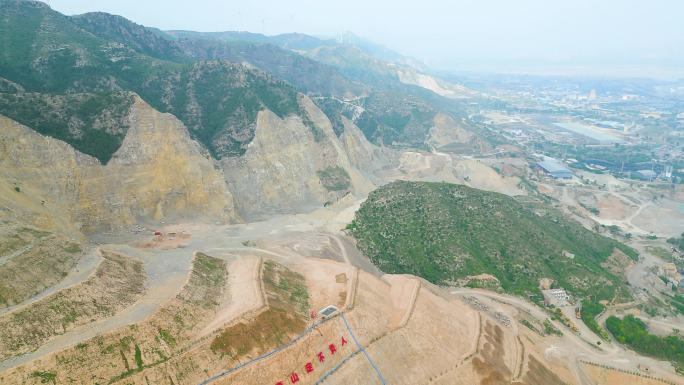 露天开采矿产山体破坏