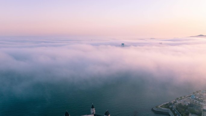 大连星海湾跨海大桥平流雾