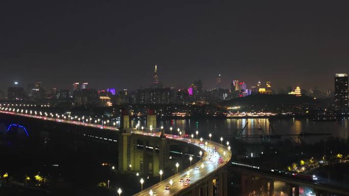 航拍南京长江大桥、新街口、紫峰大厦
