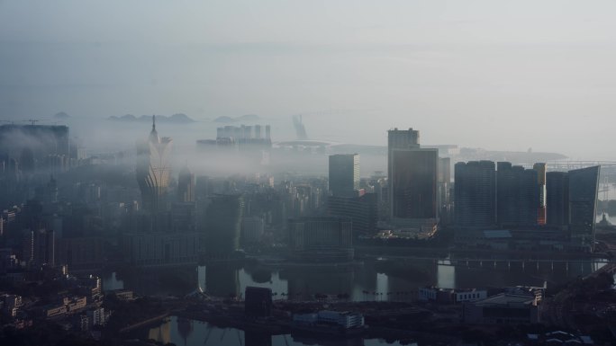 粤港澳大湾区澳门半岛平流雾