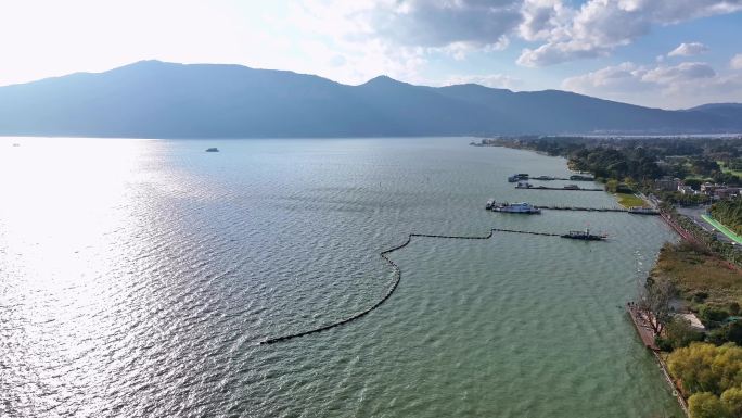 4k昆明滇池航拍池面大景