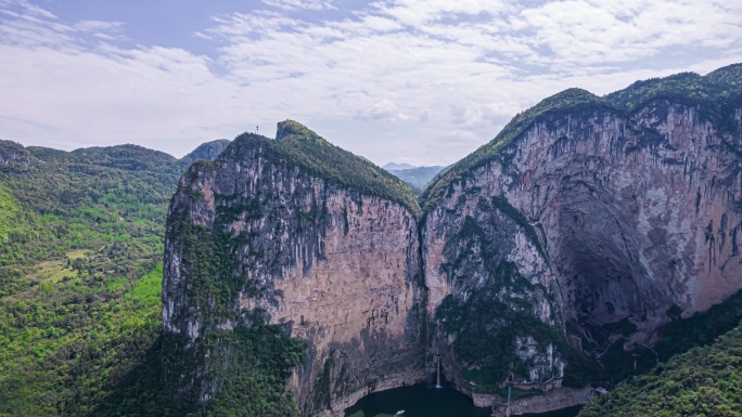 8K湖北恩施清江蝴蝶岩4A景区航拍延时