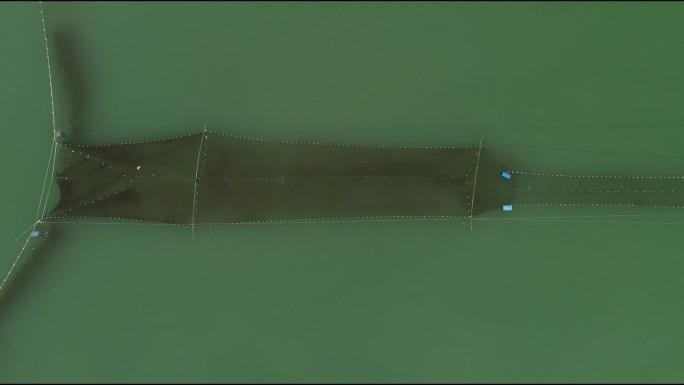 围网捕鱼湖景绿水青山湖面传统捕鱼