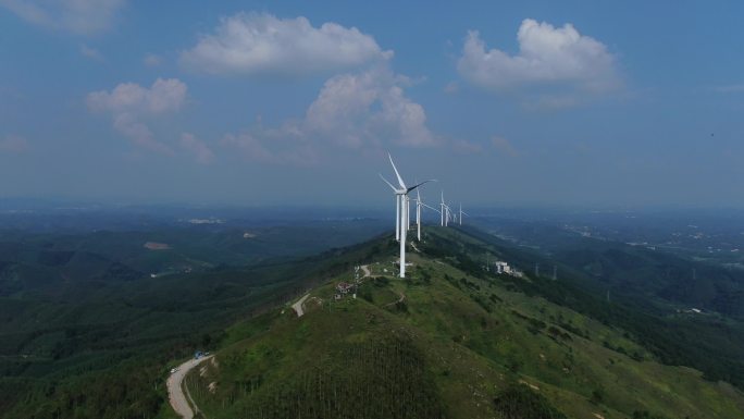 航拍广西六景霞义山清洁能源风力发电机风车