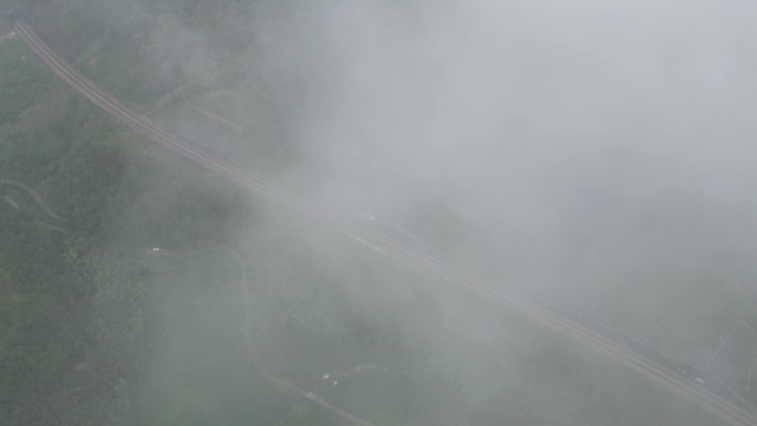 俯瞰大地  仙气飘飘