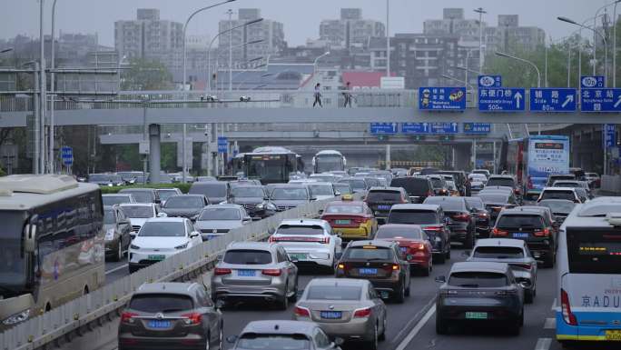 北京拥堵的路 上班早晚高峰 堵车