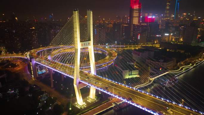 上海市黄浦区黄浦江南浦大桥桥梁夜晚夜景车