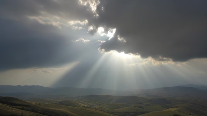 4K-阳光穿过云层-丁达尔-耶稣光