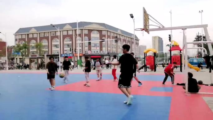 学生打篮球-延时摄影