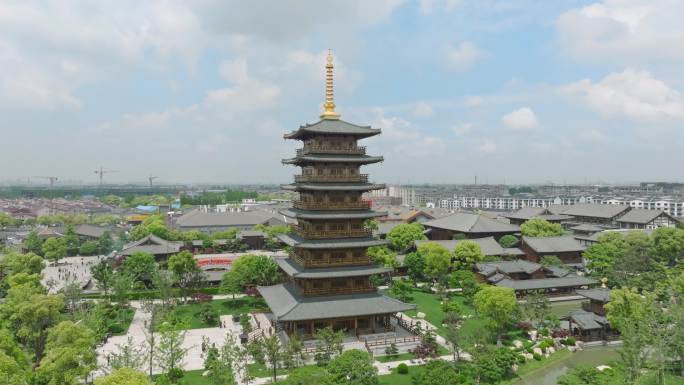上海宝山寺寺庙中式建筑航拍