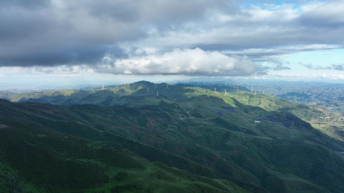 云南喀斯特山地石林地貌