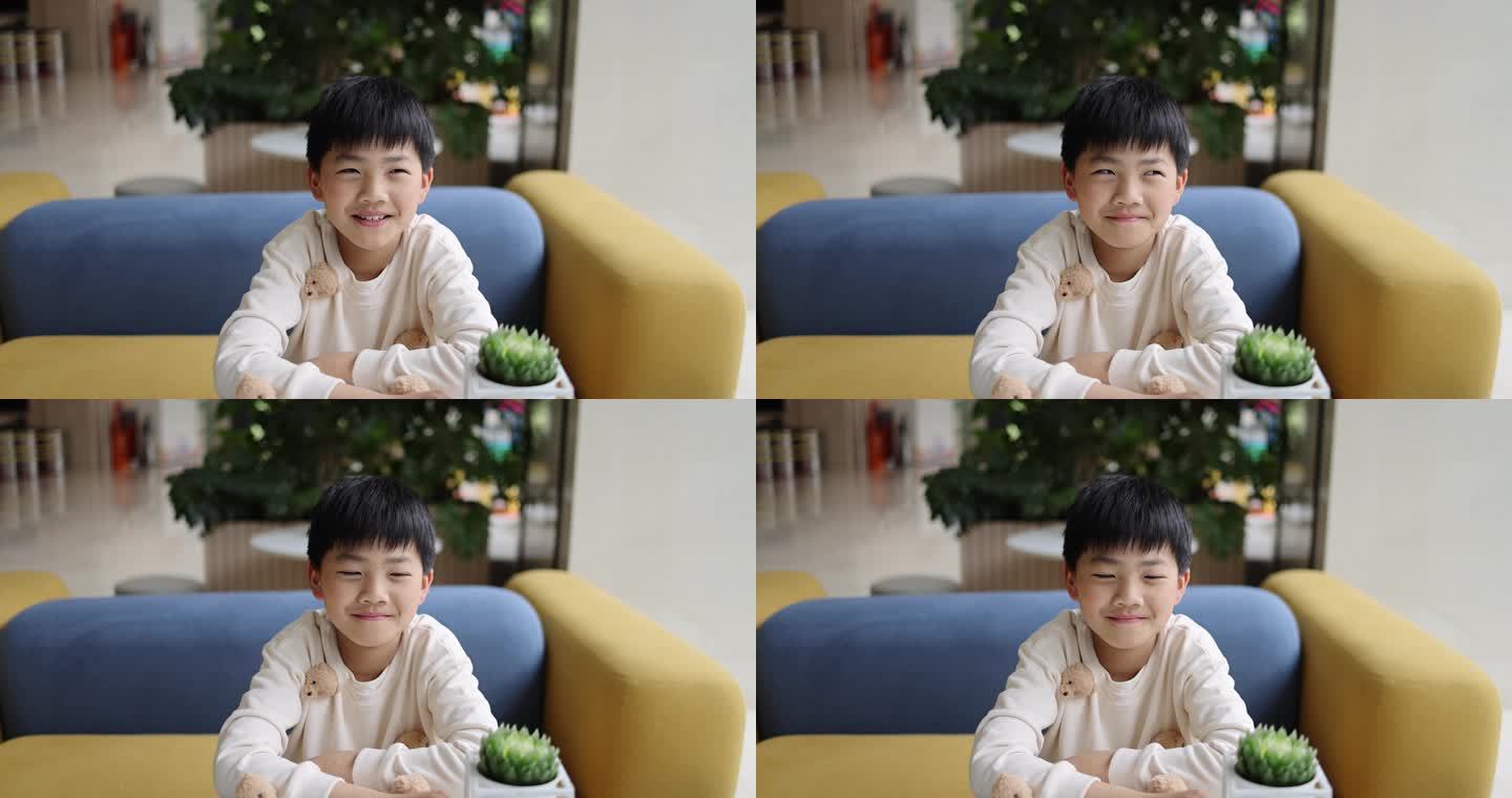 中国小男孩做鬼脸幽默搞笑快乐氛围唯美慢镜