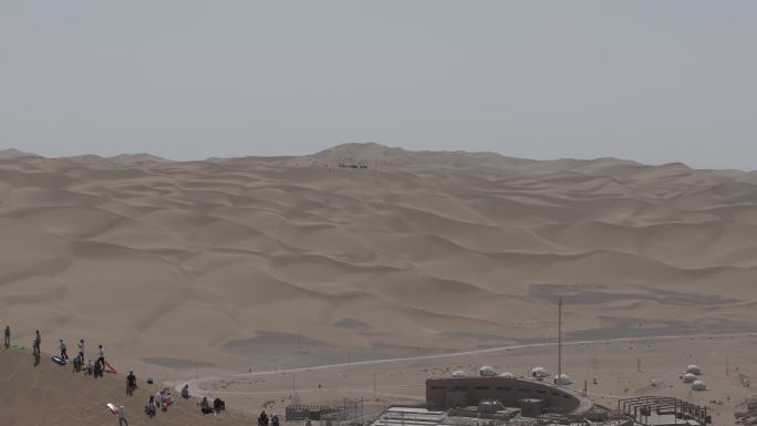 库木塔格沙漠景区