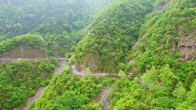 4K山路开车庐山汽车在盘山公路行驶