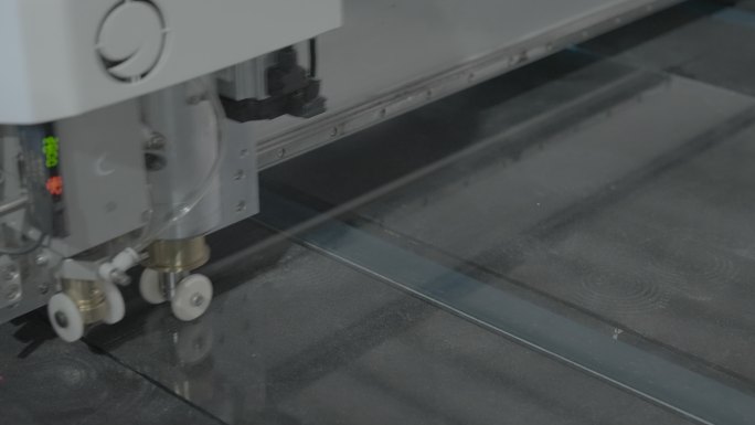 工厂车间 玻璃厂 玻璃生产 机器人