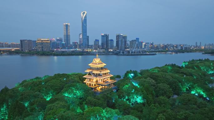 苏州金鸡湖桃花岛紫气阁中式建筑夜景航拍