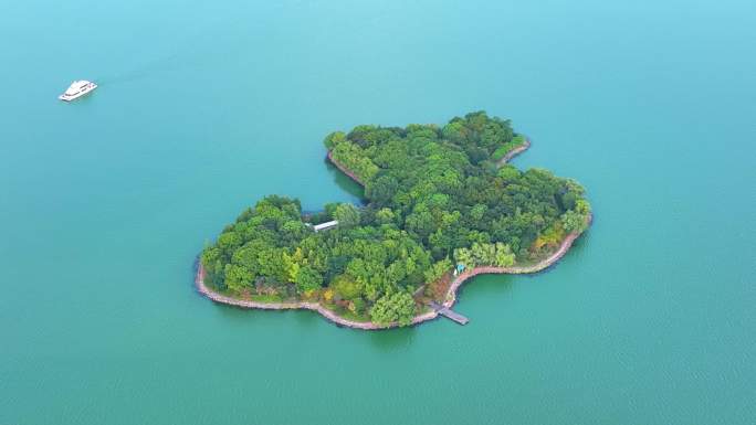 江苏苏州金鸡湖景区东方之门唯美大气城市素