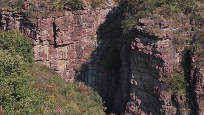 焦作云台山风景区红石峡